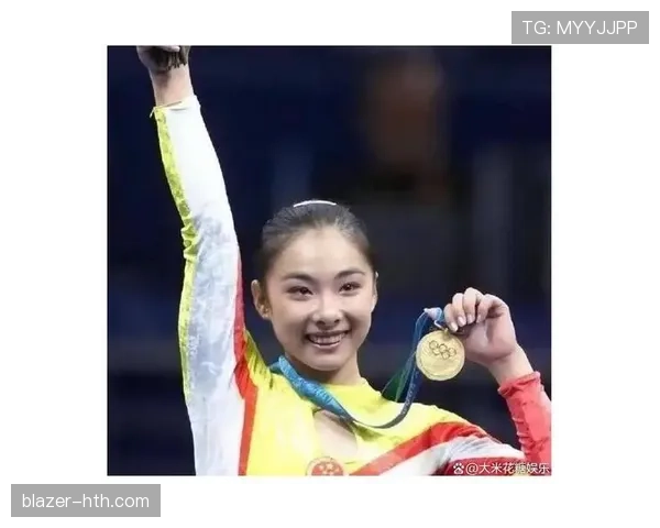 刘璇这日常比舞台还精致，家里灯光比秀场还讲究啊？